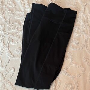 Fabletics anywhere motion 365 high waisted leggings